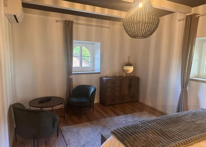 Du Domaine De Ghor 펜션 Gondrexange