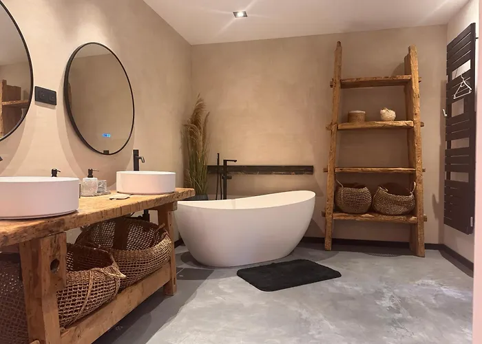 Du Domaine De Ghor 펜션 *