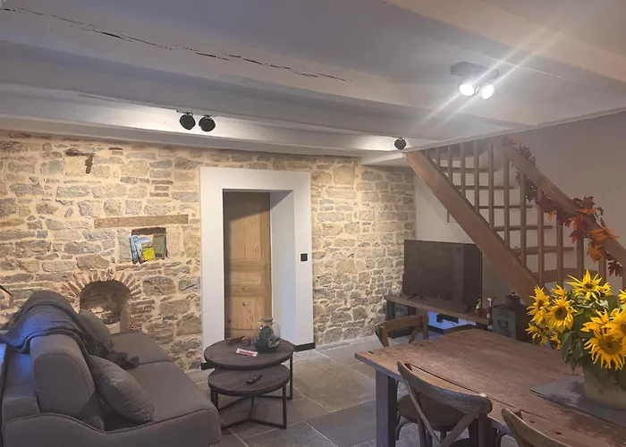 Du Domaine De Ghor 펜션 Gondrexange